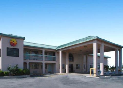 Premier Inn And Suites Erick Exterior photo